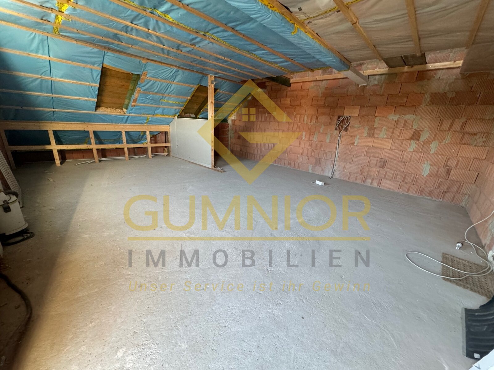 Wohnungspaket ** 2 Galeriewohnungen zum Selbstausbau ** Top Renditemöglichkeit