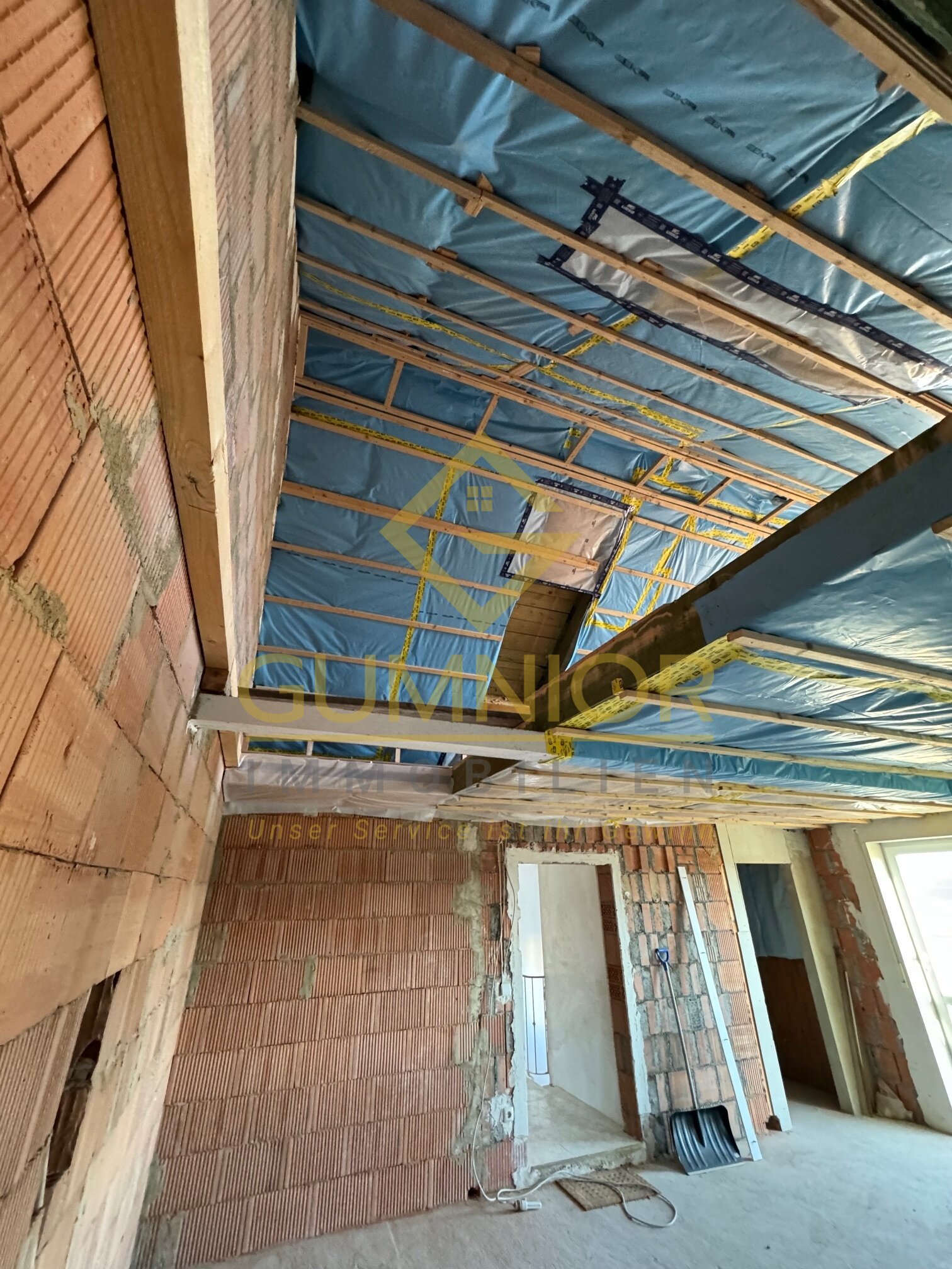 Wohnungspaket ** 2 Galeriewohnungen zum Selbstausbau ** Top Renditemöglichkeit