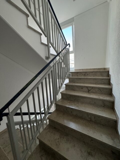 Gepflegtes Apartment mit Balkon in verkehrsgünstiger Wohnlage ** Kochnische** bald leerstehend