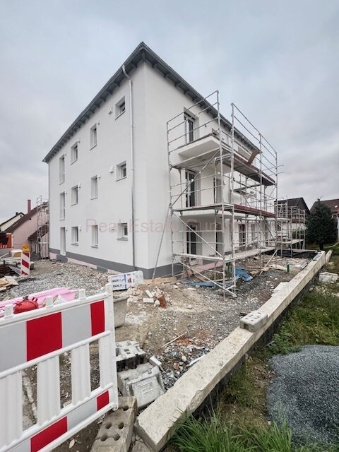 ** 4 Zimmer Wohnung mit 2 Balkonen ** QNG - KfW-Förderfähig und Sonder Afa