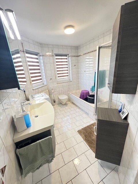 RESERVIERT!! Charmante Erdgeschoss-Wohnung mit Kamin und Fernblick – Ihr neues Zuhause!