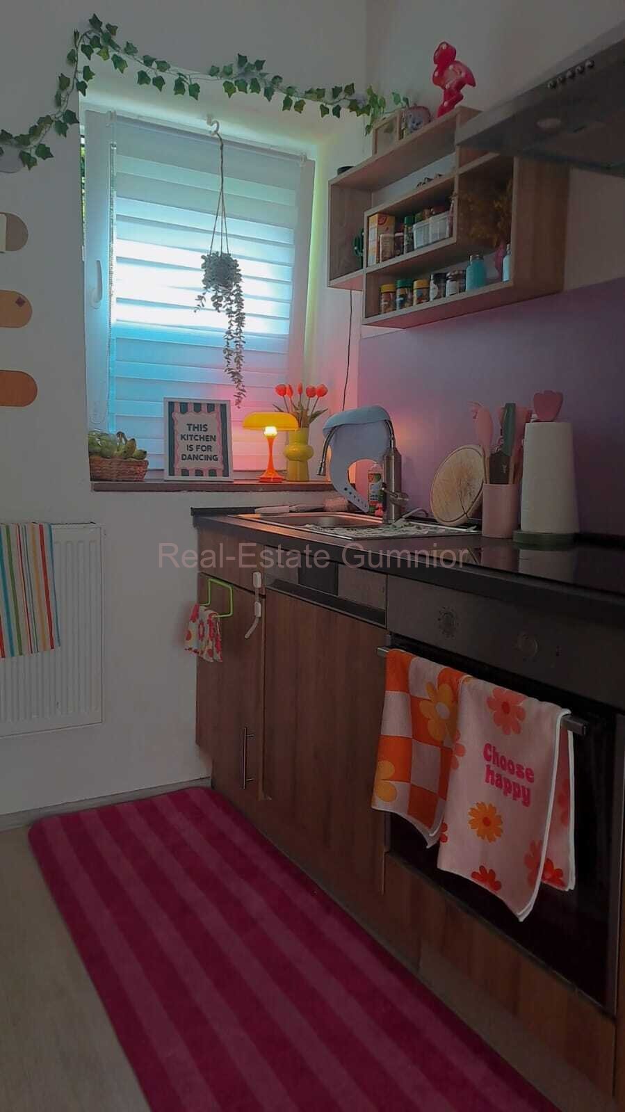 Gepflegte 3 Zimmer EG-Wohnung im Zentrum ** PLUS EBK ** Terrasse im Aussenbereich