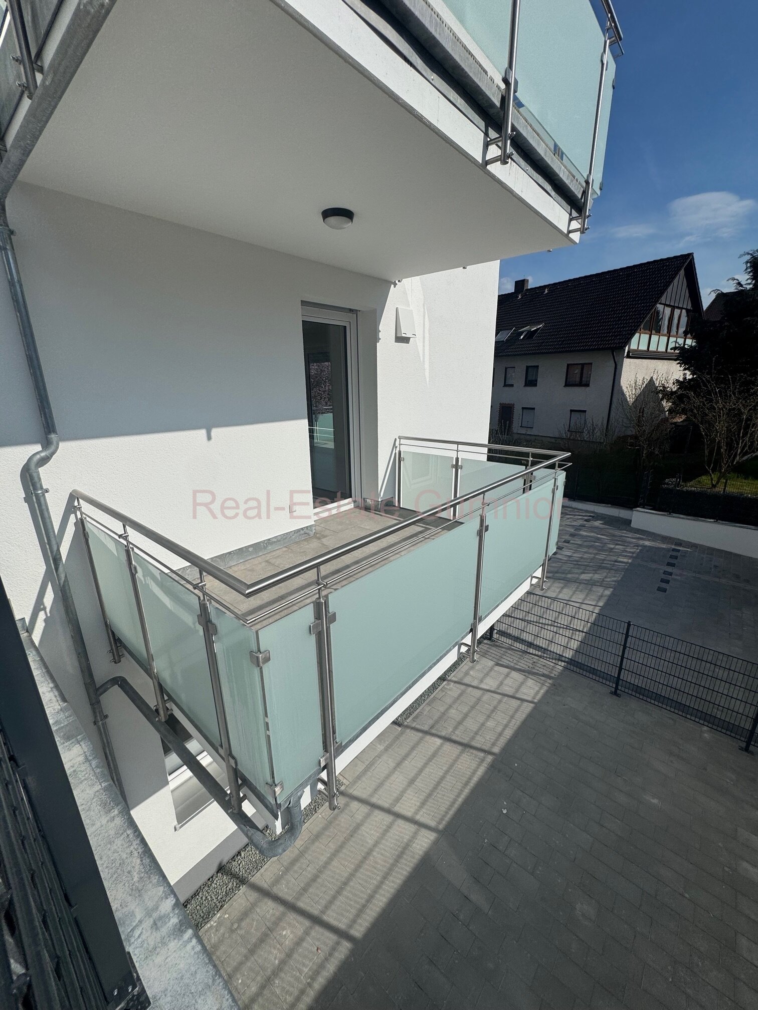 Großzügig und Gemütlich* 3-4  Zimmer - Souterrain -  Wohnung mit Terrasse ** QNG - KfW-Förderfähig 