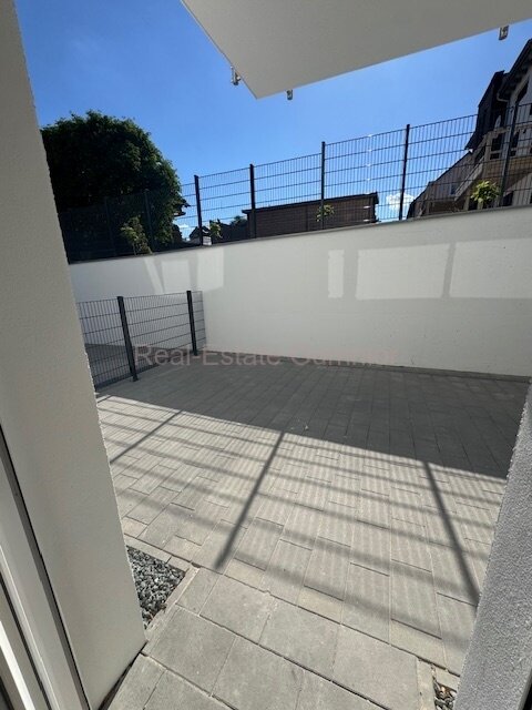Großzügig und Gemütlich* 3-4 Zimmer - Souterrain - Wohnung mit Terrasse ** QNG - KfW-Förderfähig