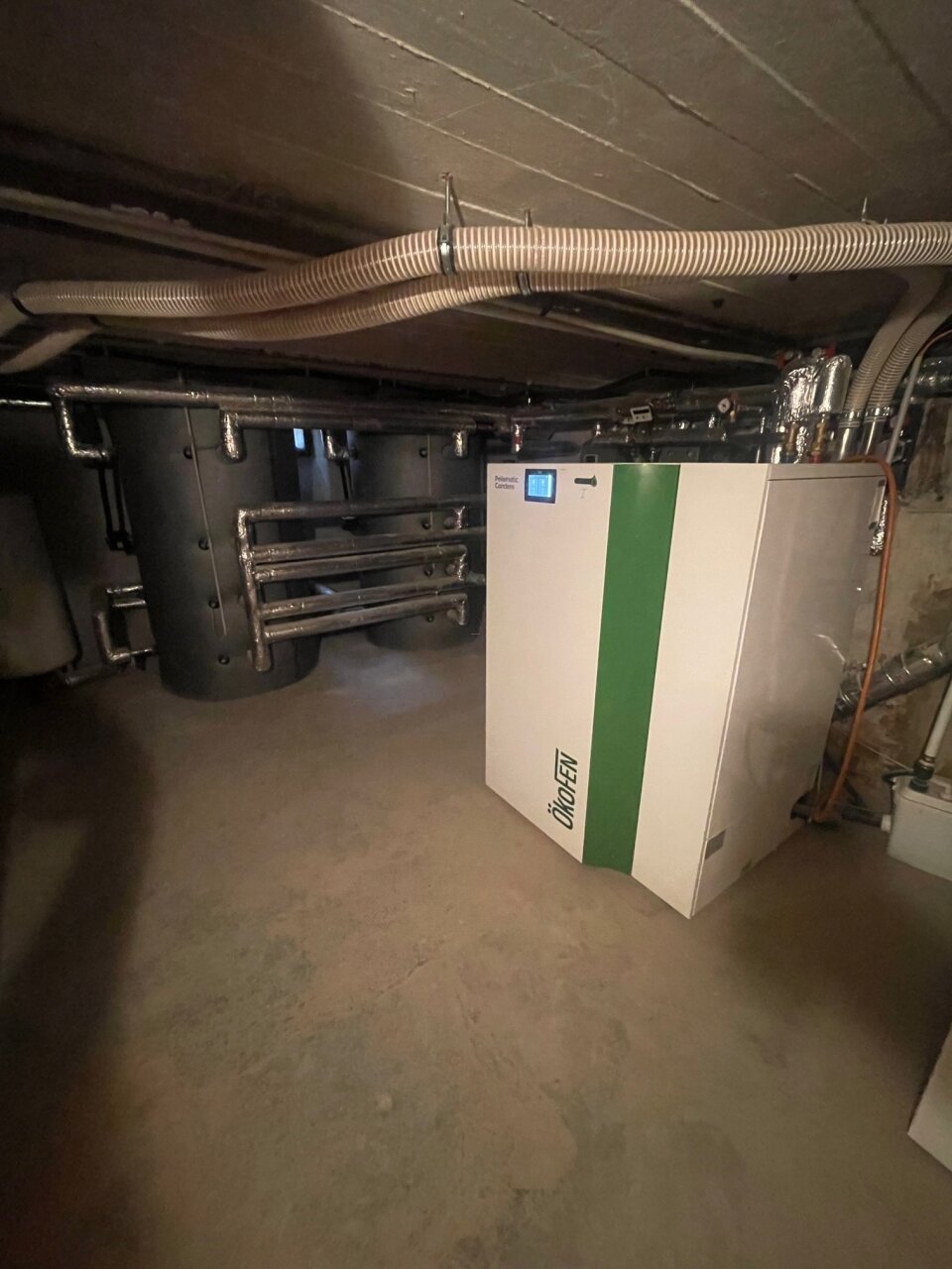 Gut vermietete ETW in saniertem Wohn-Geschäftshaus in guter Wohnlage **zentralnahe Lage**  