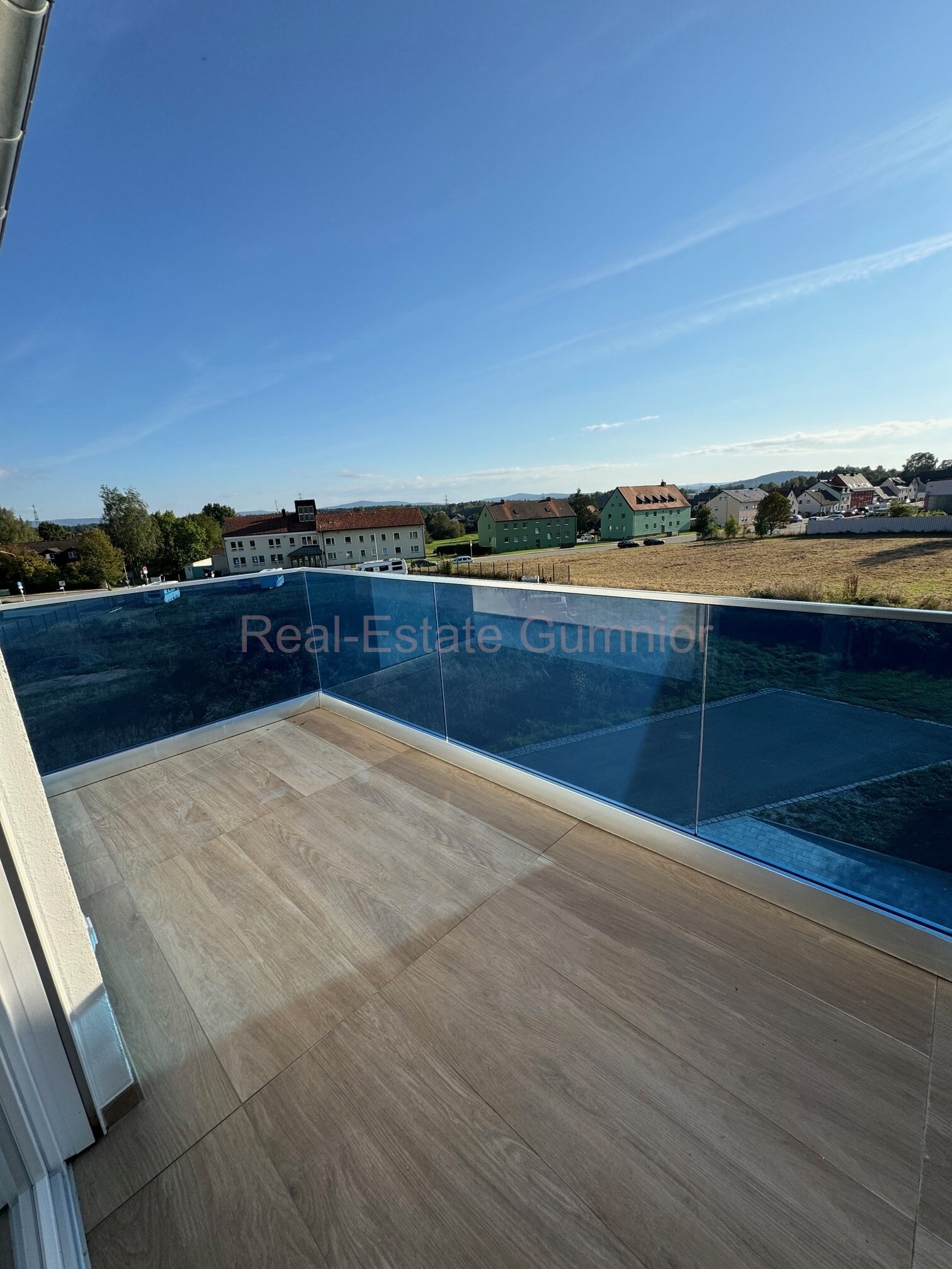 Modern und Energetisch ** Sonnige 2 Zimmer Wohnung mit EBK ** KfW 40 ** Provisionsfrei