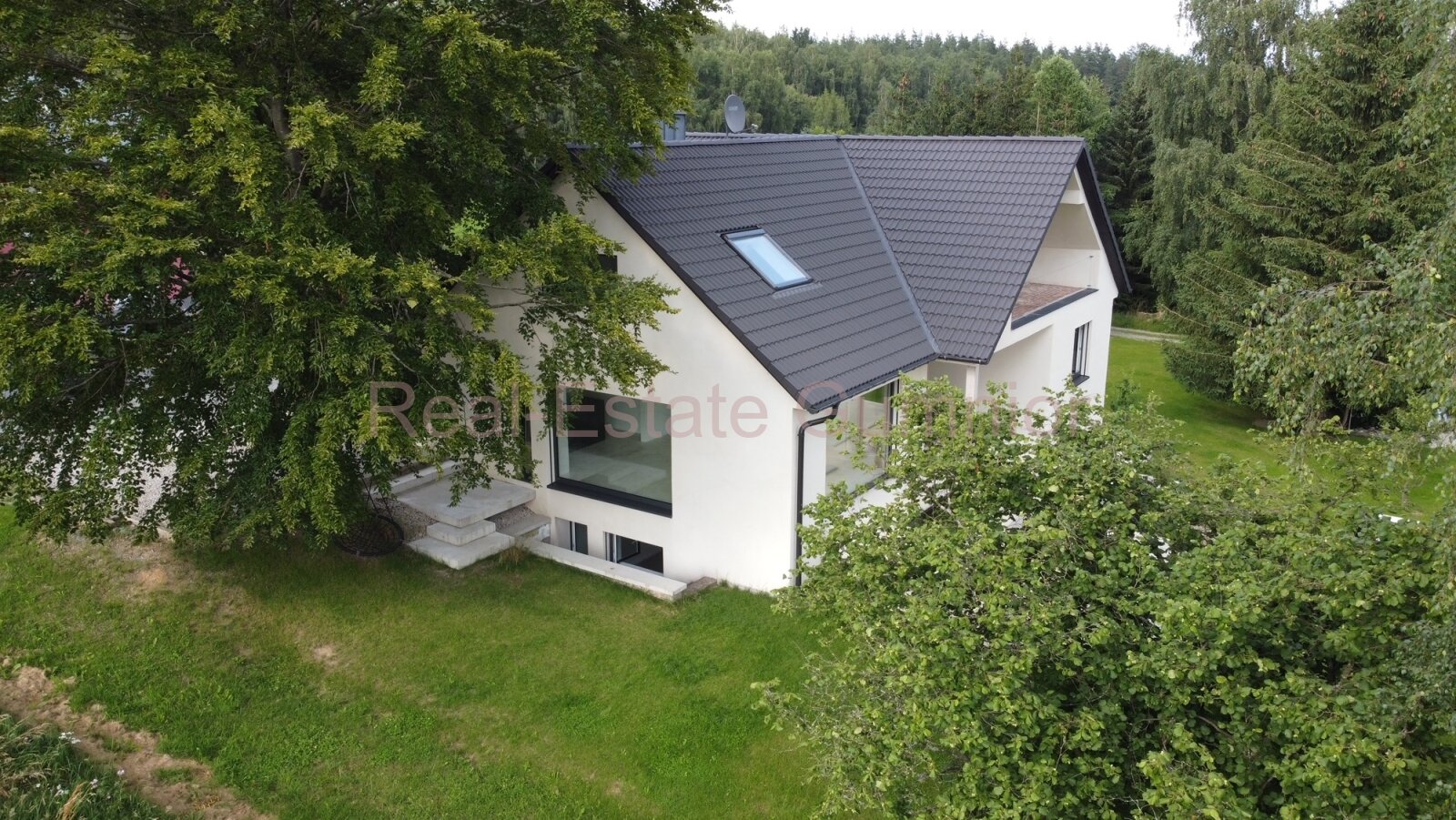 RESERVIERT!! Ihren nächsten Sommer vor traumhafter Kulisse ** Traumhaftes Anwesen im puristischen Stil ** Top **