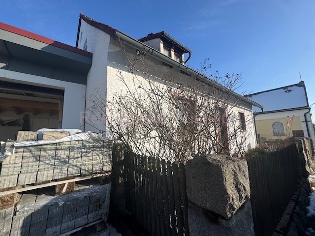Ehemalige Althofstelle ** Sanierungsbedürftiges Gebäude ++ Scheune und großes Grundstück ** 'Top ** Reserviert **