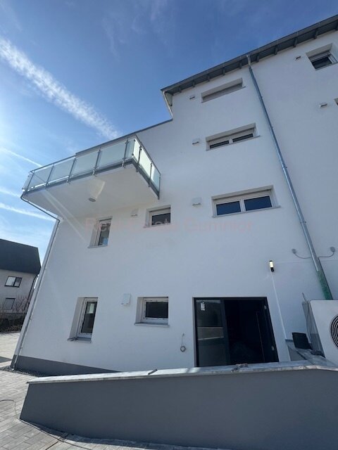 Rentabel Vermietet ** Moderne 2 Zimmer Wohnung ** KfW40-QNG-- Förderfähig* Hohe Abschreibung